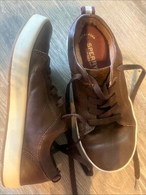 Sperry boys Brown Leather Lace-Up Sneakers with White Sole